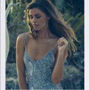 Acacia Florence one piece